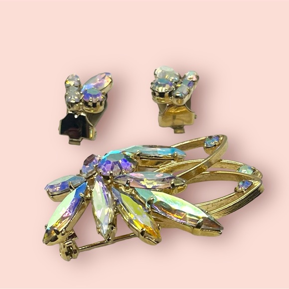 Vintage Crystal Brooch & Earrings Set Aurora Borealis + Gift Box - Picture 5 of 10